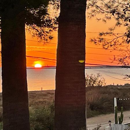 Apartamento En Primera Linea De Playa Denia Kültér fotó