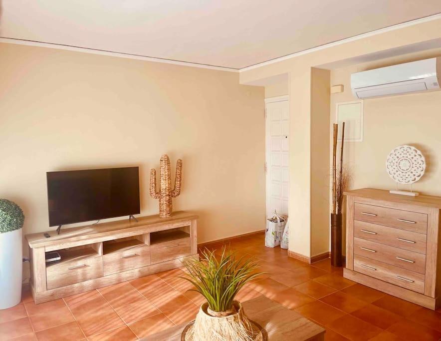 Apartamento En Primera Linea De Playa Denia Kültér fotó