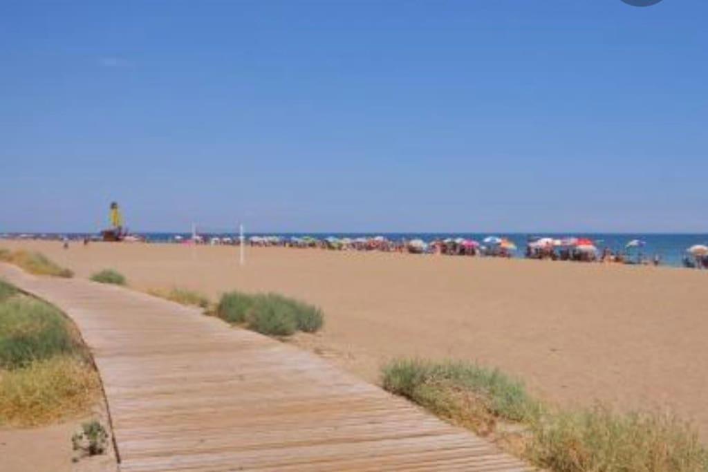 Apartamento En Primera Linea De Playa Denia Kültér fotó