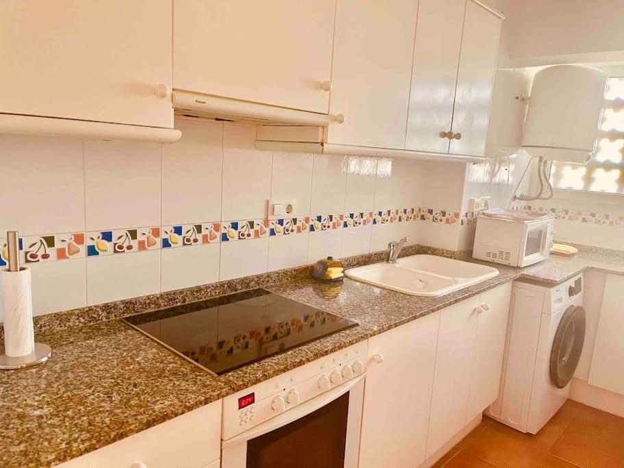 Apartamento En Primera Linea De Playa Denia Kültér fotó